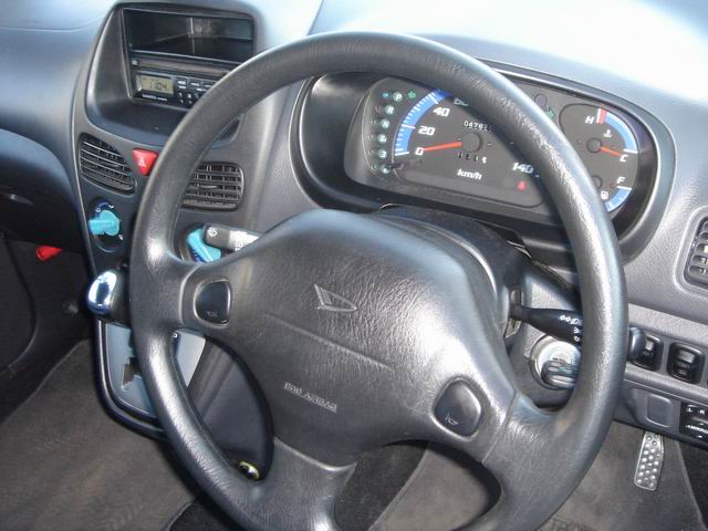 Daihatsu () Max:  