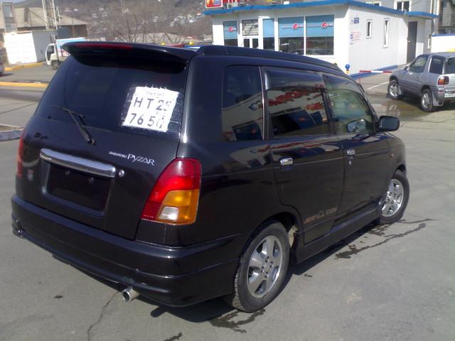 Daihatsu () Pyzar:  