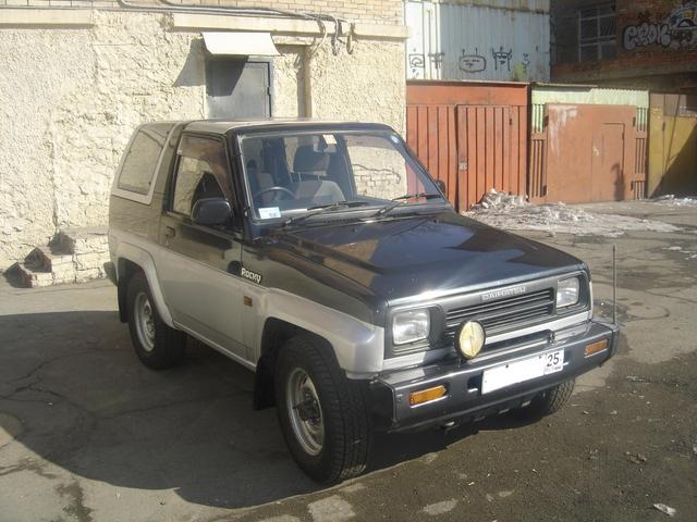 Daihatsu () Rocky:  