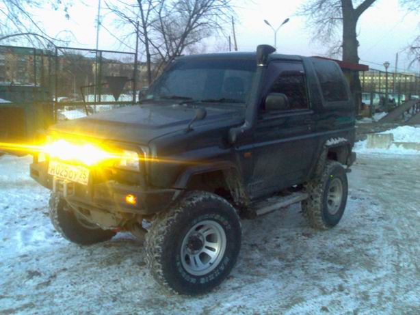 Daihatsu () Rocky:  