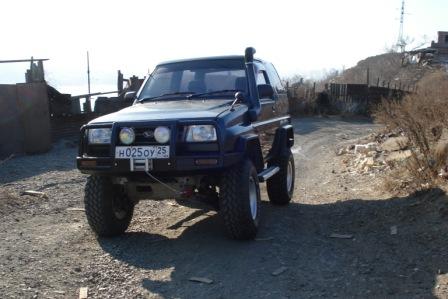 Daihatsu () Rocky:  