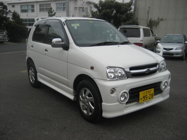 Daihatsu () Terios Kid:  
