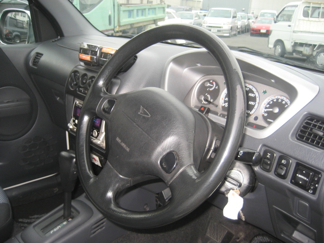 Daihatsu () Terios Kid:  