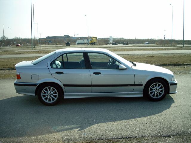 BMW () 3-Series (E36 Sedan):  