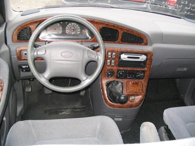 Kia () Carnival I (UP):  