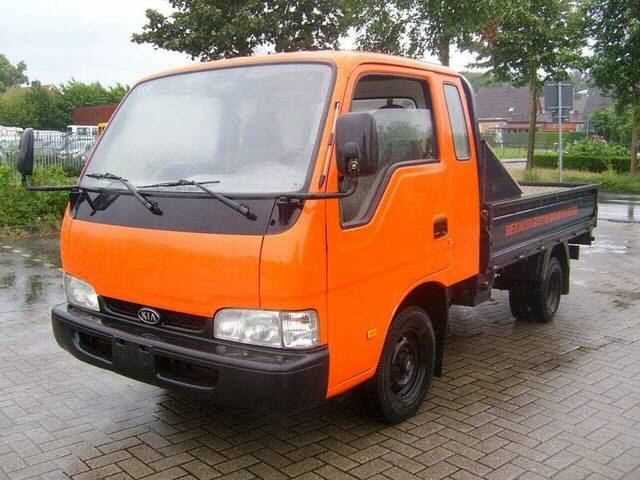 Kia () K2700:  