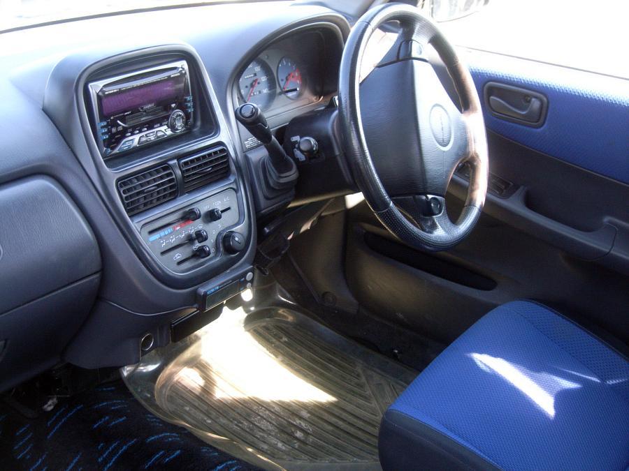 Subaru () Pleo:  