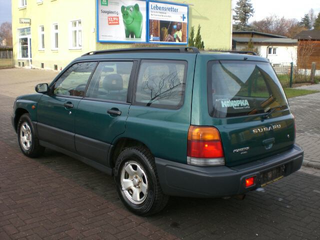 Subaru () Forester I:  