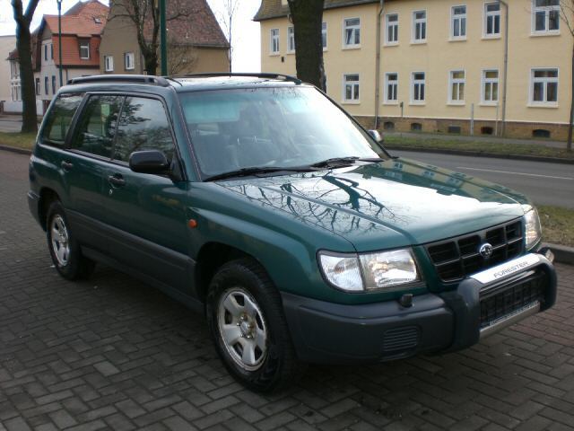 Subaru () Forester I:  