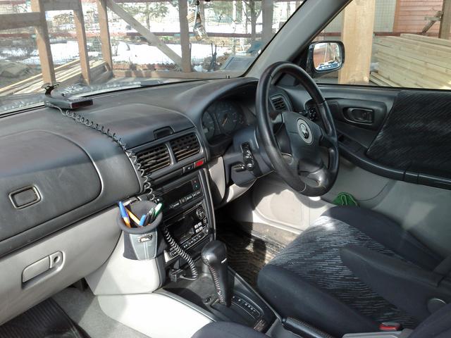 Subaru () Forester I:  