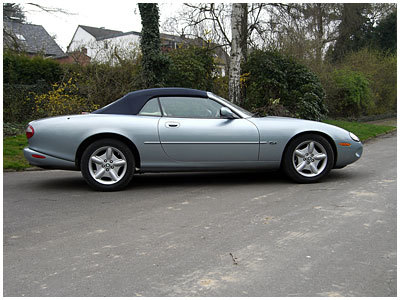 Jaguar () XK8 Cabriolet IV (X100):  
