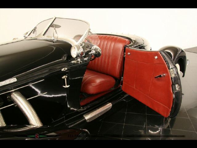 Auburn () 876 Boattail Speedster 1936:  