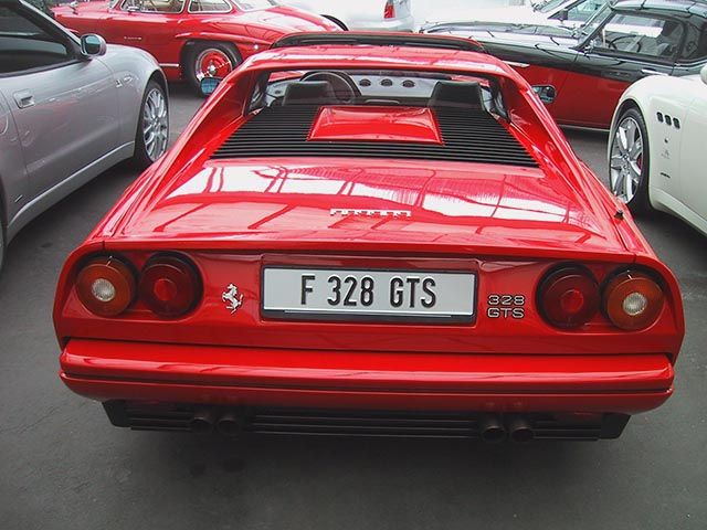 Ferrari () 328 GTS:  