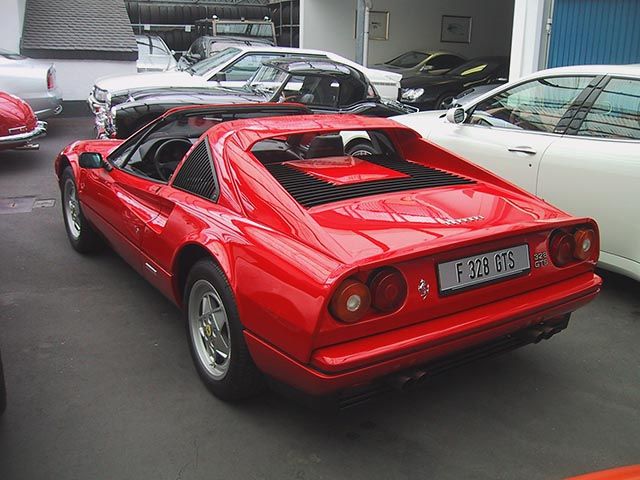 Ferrari () 328 GTS:  