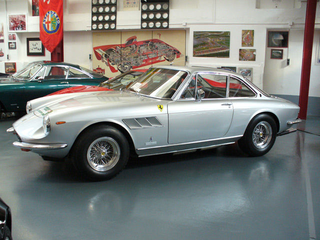 Ferrari () 330 GTC Coupe, 1968:  