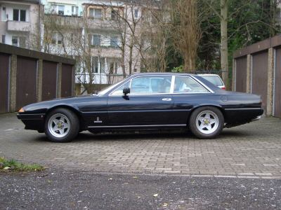 Ferrari () 400 GT:  
