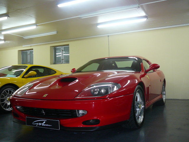 Ferrari () F550 Barchetta Maranello:  