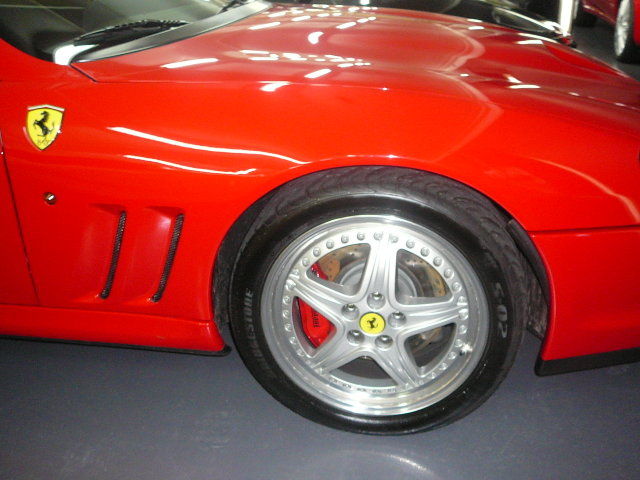 Ferrari () F550 Barchetta Maranello:  