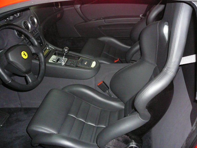 Ferrari () F550 Barchetta Maranello:  