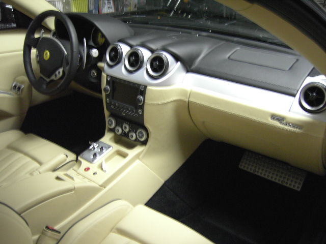 Ferrari () 612 Scaglietti F1:  