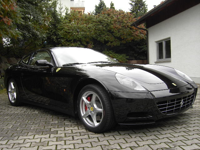 Ferrari () 612 Scaglietti F1:  