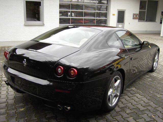 Ferrari () 612 Scaglietti F1:  