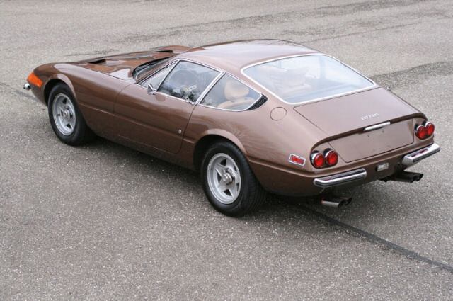 Ferrari () 365 GTB 4 Daytona:  