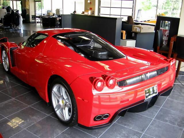 Ferrari () Enzo:  