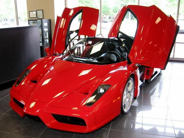 Ferrari () Enzo:  