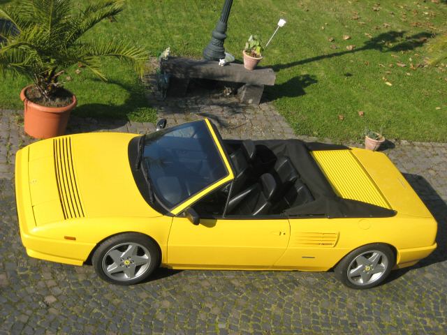 Ferrari () Mondial T Cabrio, 1993:  