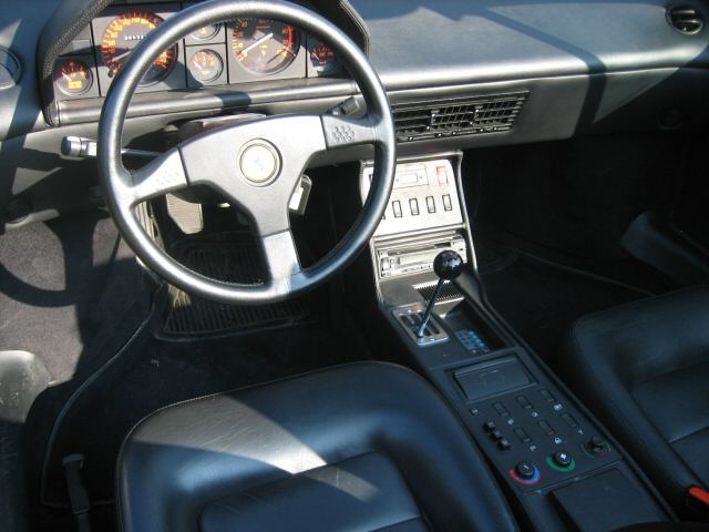 Ferrari () Mondial T Cabrio, 1993:  