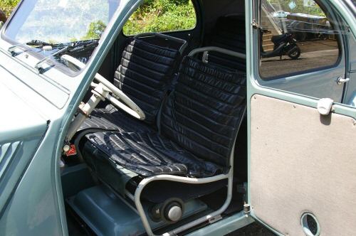 Citroen () 2 CV:  