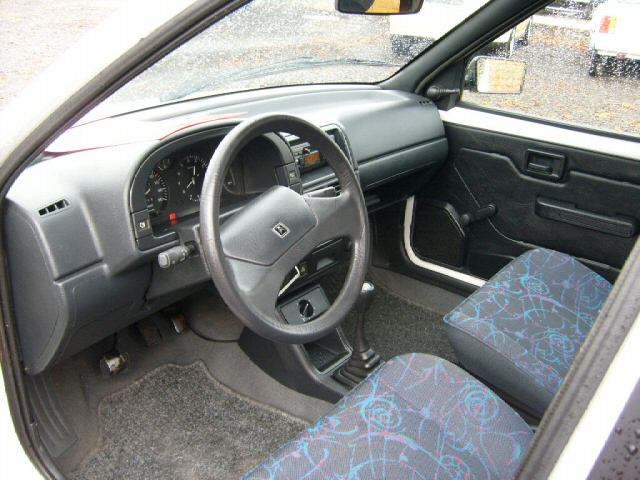 Citroen () AX (ZA-_):  