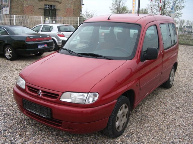 Citroen (�������) Berlingo (MF): ���� ����������