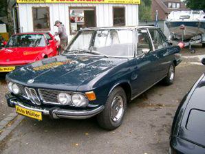 BMW () 2500-3.3:  