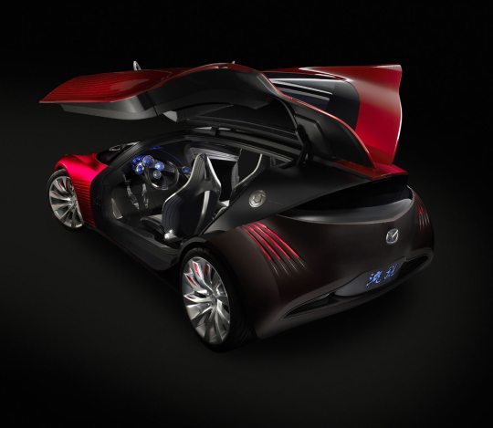 Mazda () Ryuga Concept:  