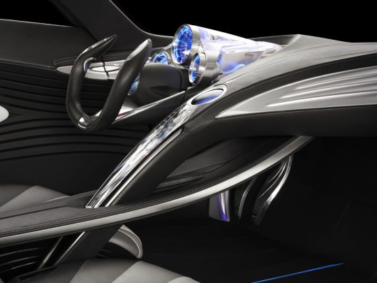 Mazda () Ryuga Concept:  