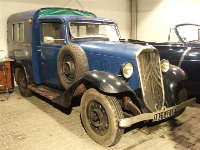 Citroen () 10CV, 1933:  