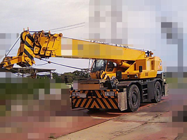 Tadano () TR250M-6:   