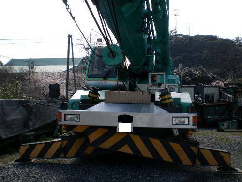 Kobelco () RK450:   