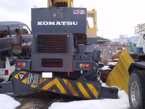 Komatsu () LW250M-2:   