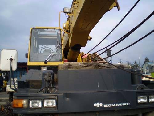 Komatsu () LW250M-2:   