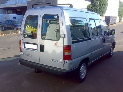 Citroen () Jumpy (U6U):  