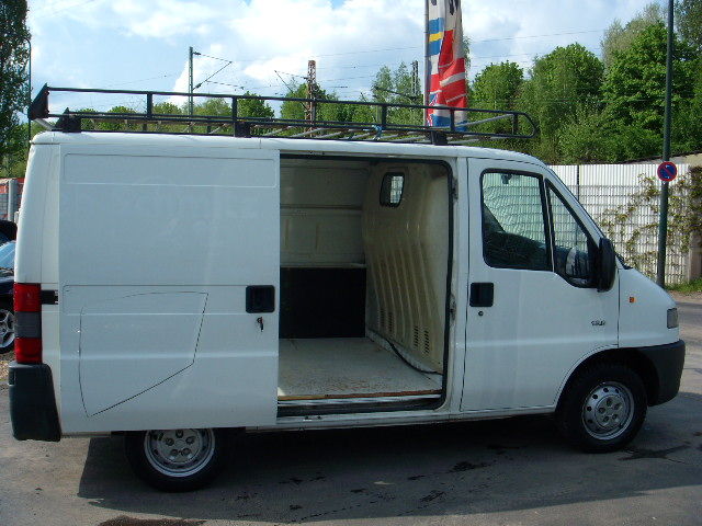 Citroen () Jumper I Furgon (230L):  