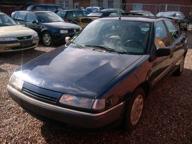 Citroen () Xantia (X1):  