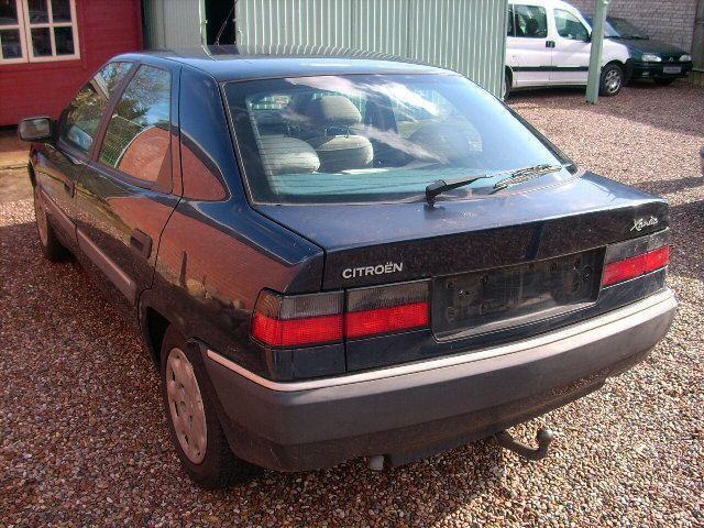 Citroen () Xantia (X1):  