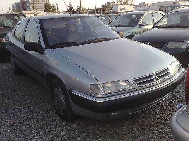 Citroen () Xantia (X2):  