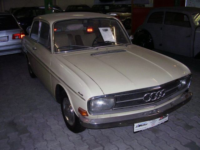 Audi () 75L:  