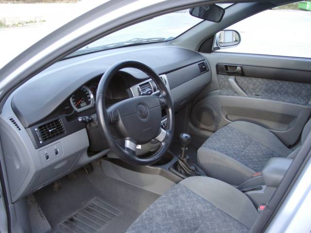 Daewoo () Nubira (KLAN):  