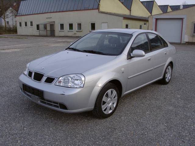 Daewoo () Nubira (KLAN):  